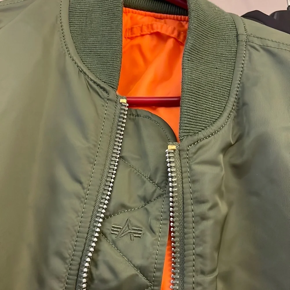 ALPHA INDUSTRIES MA-1 REVERSIBLE BOMBER JACKET 🔥 - Picture 10 of 16